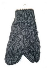 Manusi crosetate cu un...