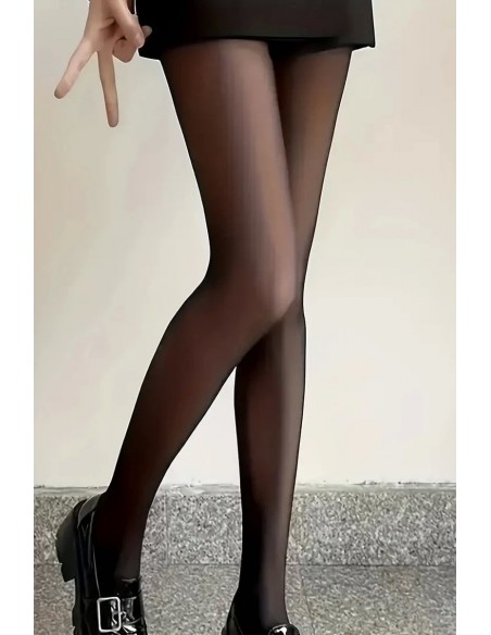 Ciorapi termici ce imita piciorul gol, imblaniti pe interior