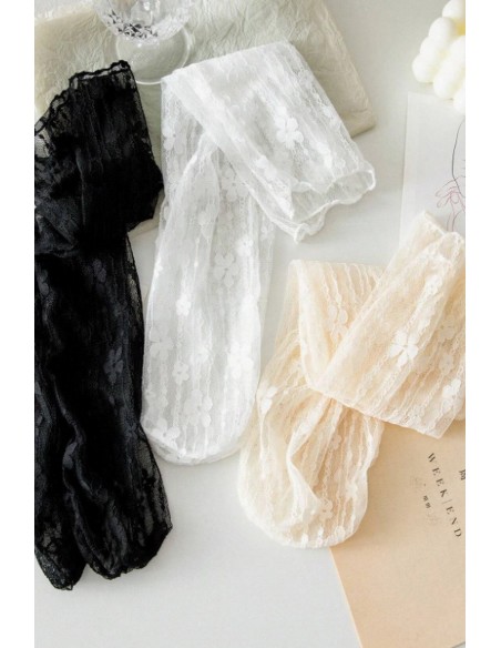 Iza -Sosete fine din tulle dantelat