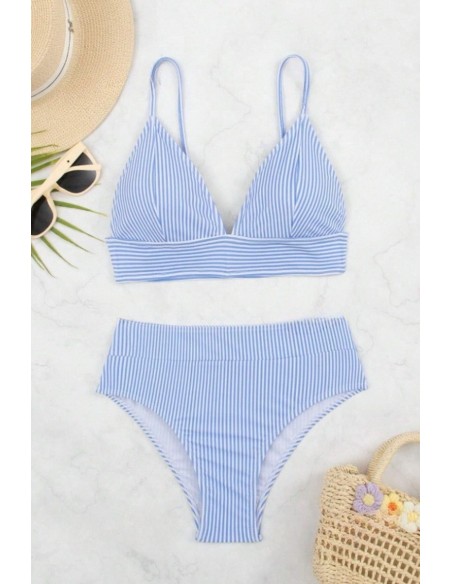 Costum de baie