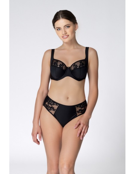 Sutien cu burete subtire si dantela