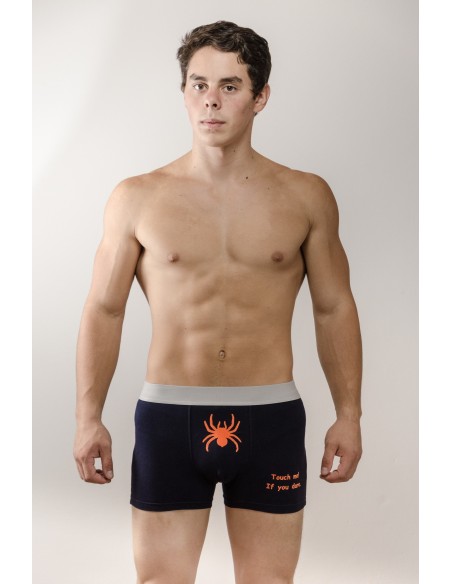 Boxeri funny cu mesaj - "Touch me if you dare"